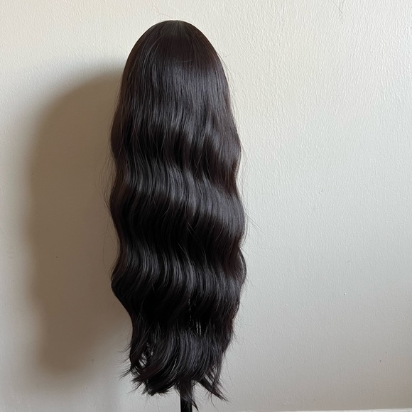 24” Daily Use Black Long Wavy Heat Resistant Synthetic Fiber Full Wig With Bangs - Picture 4 of 11